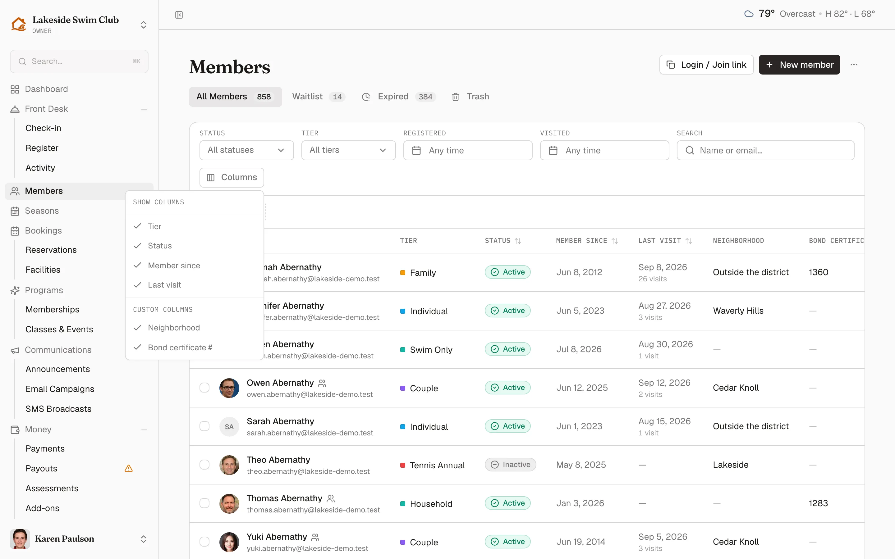 The Columns menu open over the roster, its Show columns section listing Tier, Status, Member since, and Last visit above a Custom columns section